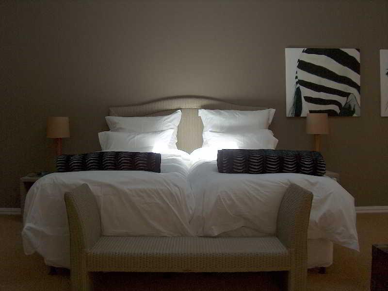 Somerset Villa Guesthouse Сомерсет-Вест Екстер'єр фото